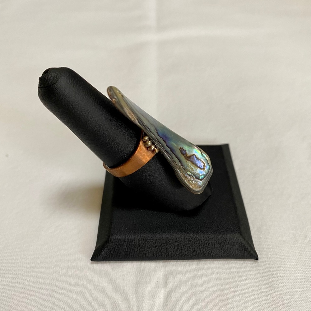 Abalone Shell Ring And Necklace. - image 5